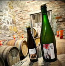 Load image into Gallery viewer, Running Beer - Mills Brewing - Blended Spontaneously Fermented Beer, 5.8%, 330ml Bottle