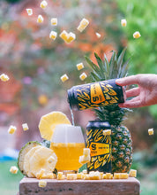 Load image into Gallery viewer, Shake The Tree - Siren Craft Brew - Hazy Pale Ale, 4.5%, 440ml Can
