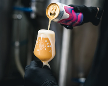Load image into Gallery viewer, Meet Me In The Middle - Track Brewing Co - Gold Top DIPA, 8.5%, 440ml Can