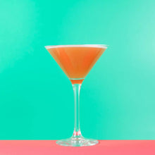 Load image into Gallery viewer, Margarita Fragola e Basilico - Pastore Brewing - Strawberry Basil Cocktail Sour, 5%, 440ml Can
