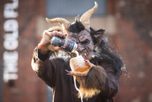 Load image into Gallery viewer, Season's Heathen - Northern Monk - Festive Milkshake IPA, 7.2%, 440ml Can
