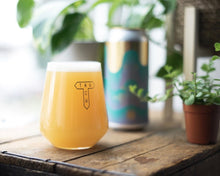 Load image into Gallery viewer, Between Time - Track Brewing Co - Gold Top DIPA, 8.5%, 440ml Can
