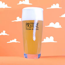Load image into Gallery viewer, Mango &amp; Passionfruit Waterbeach Weisse - Pastore Brewing - Mango &amp; Passionfruit Berliner Weisse, 3.8%, 440ml Can
