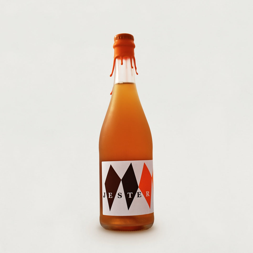 Jester 2020 - Pilton - Jamaican Rum Barrel Aged Sparkling Sweet Bitter Orange Cider, 4.5%, 750ml Bottle