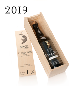 Straffe Hendrik Bruges Quadrupel Heritage 2019 - Brouwerij De Halve Mann - Oak Aged Belgian Quadrupel, 11%, 750ml Sharing Bottle Wooden Box Set